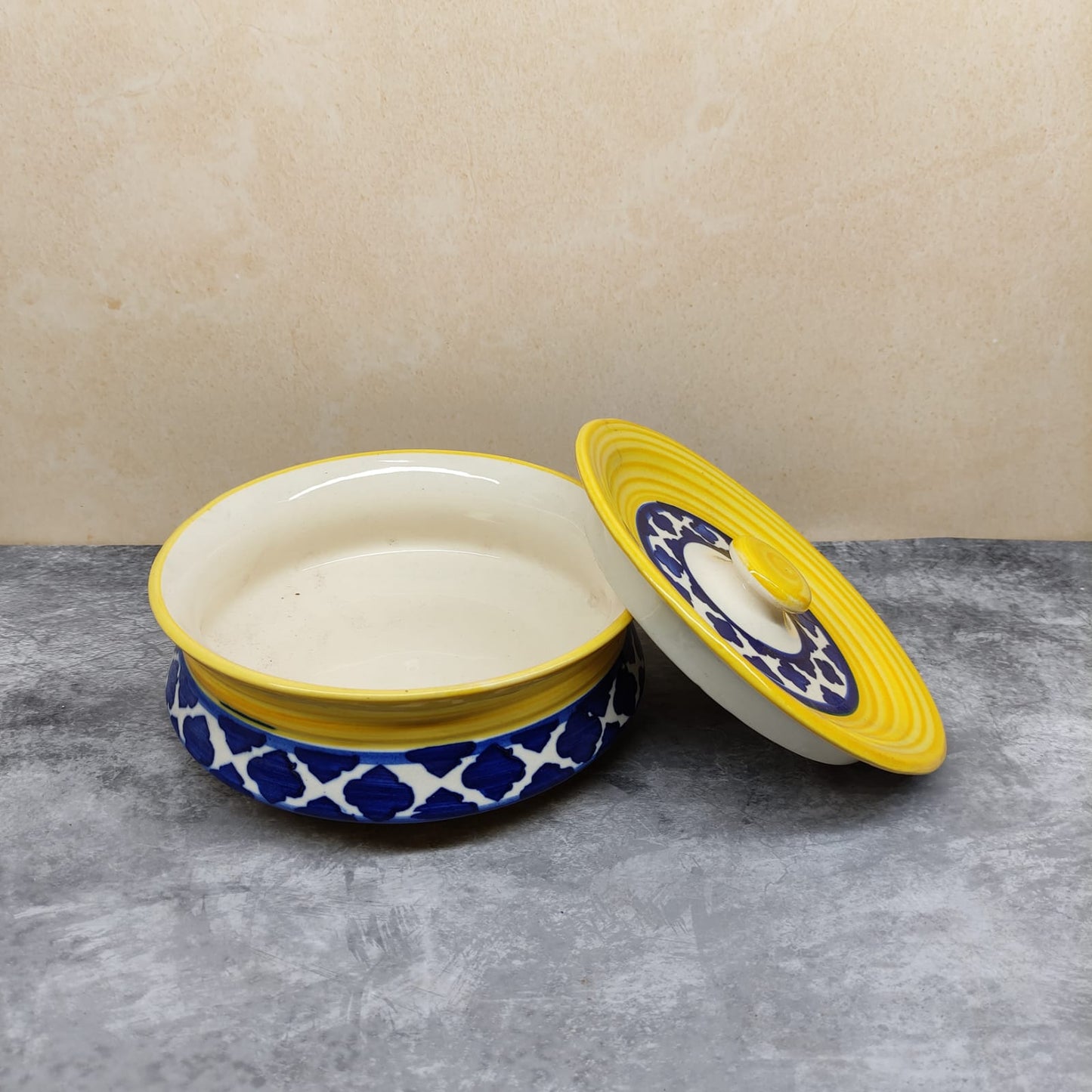 Ceramic Bowl With Lid - CB1