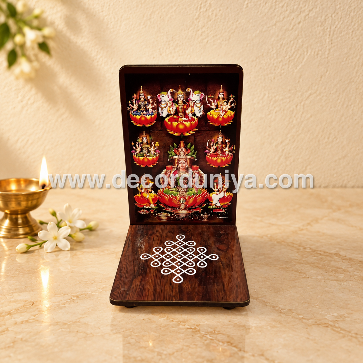 Ashtalakshmi Vilakku Maadam - RTG7