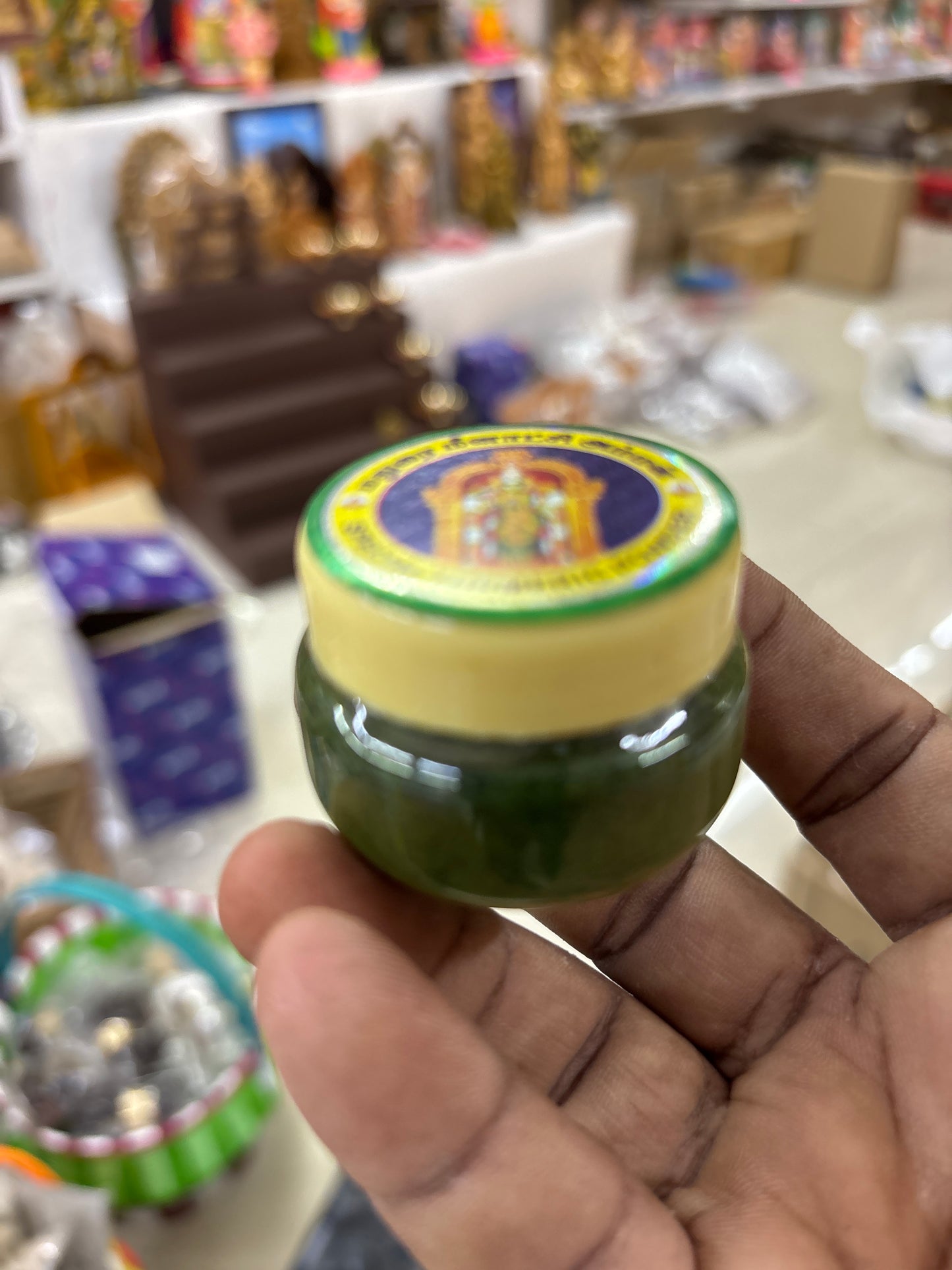 Thazhampoo Green KumKum Box - KMH6