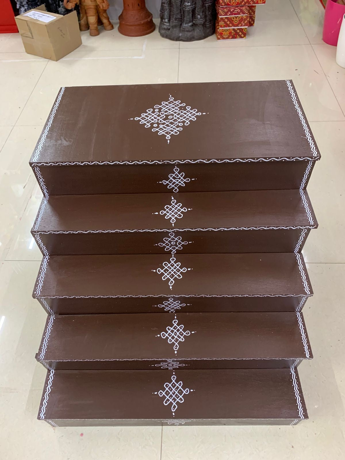Vigraha Padi - Golu Stand - VVS11