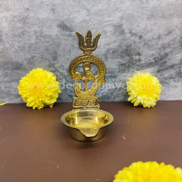 OM Shakthi Vilakku with Manai - RB14