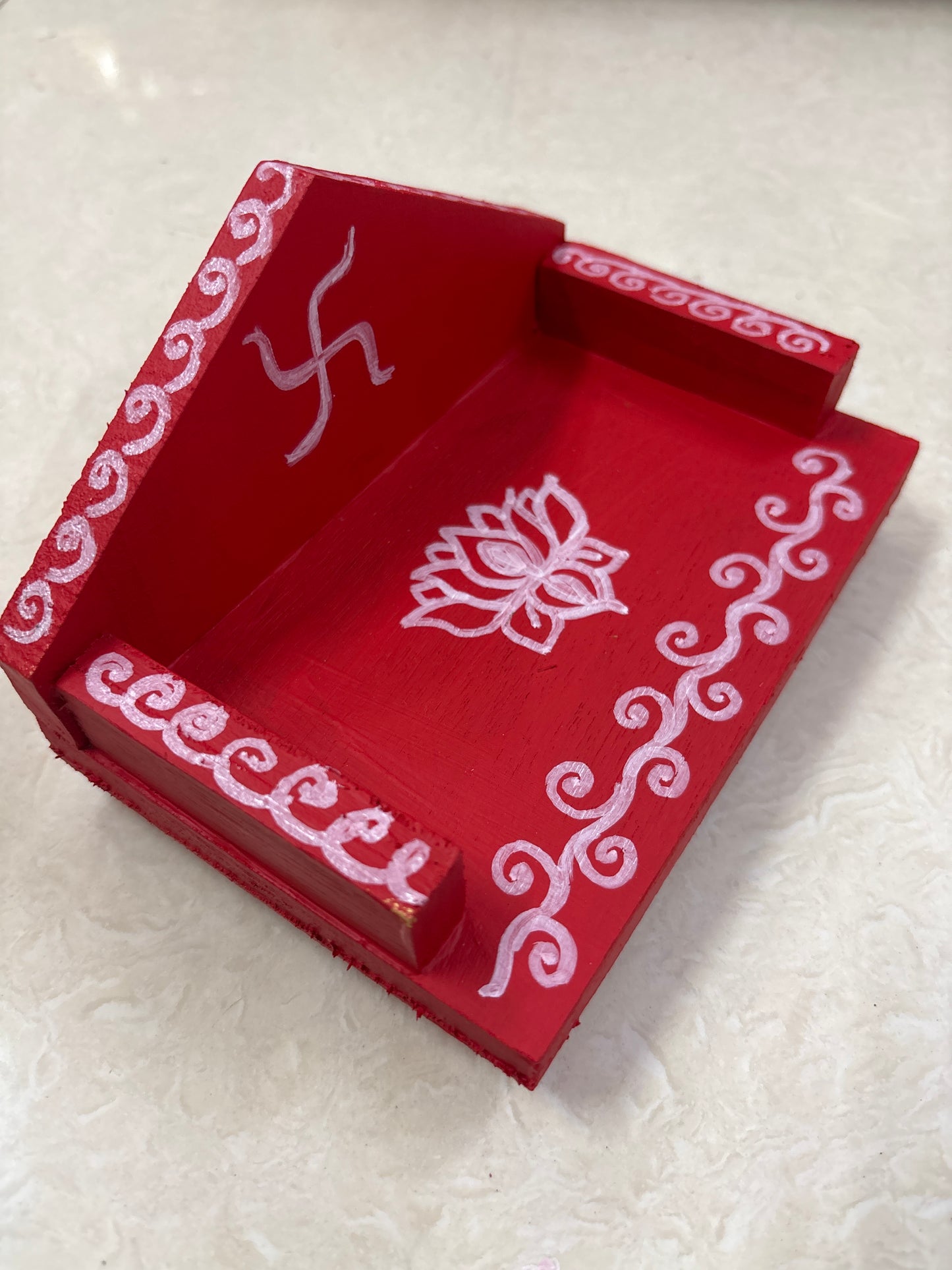 Wooden Singhasan Manai - WWG003