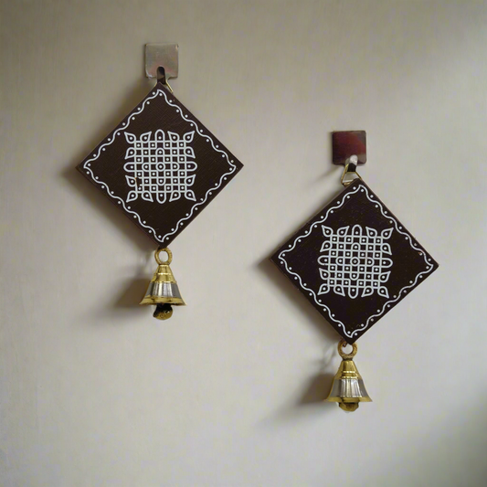 Kolam Hanging with Brass Bell - KW02