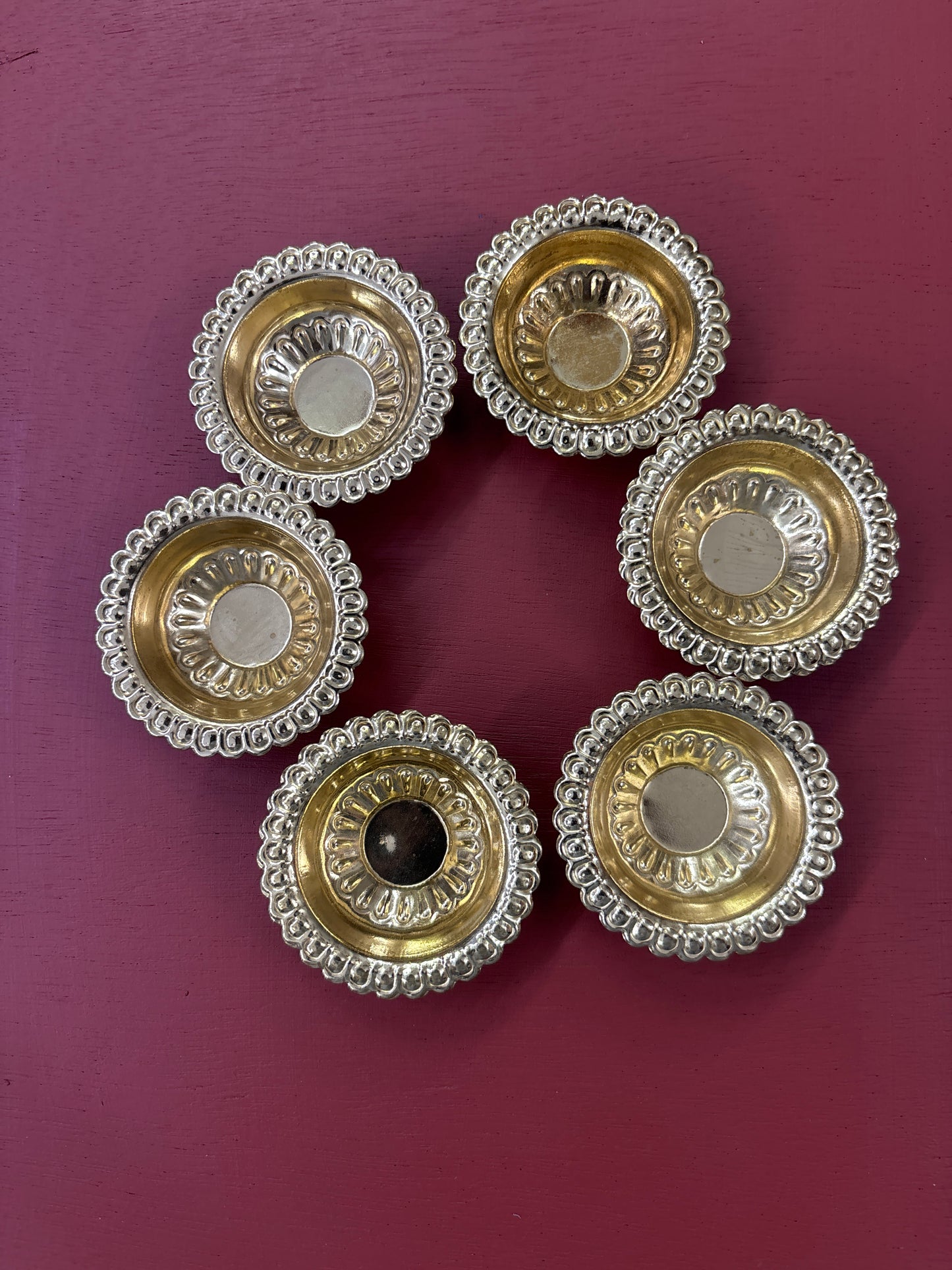 Flower Deepam, Brass Vilakku - Set of 6 Pcs - MAN13-PR