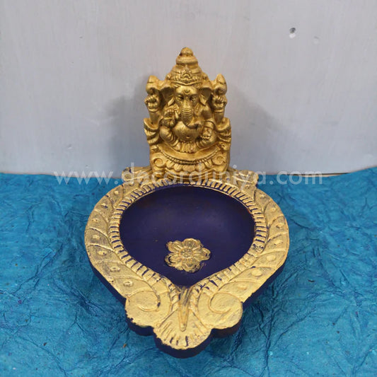 Clay Ganesha Vilakku - GV3
