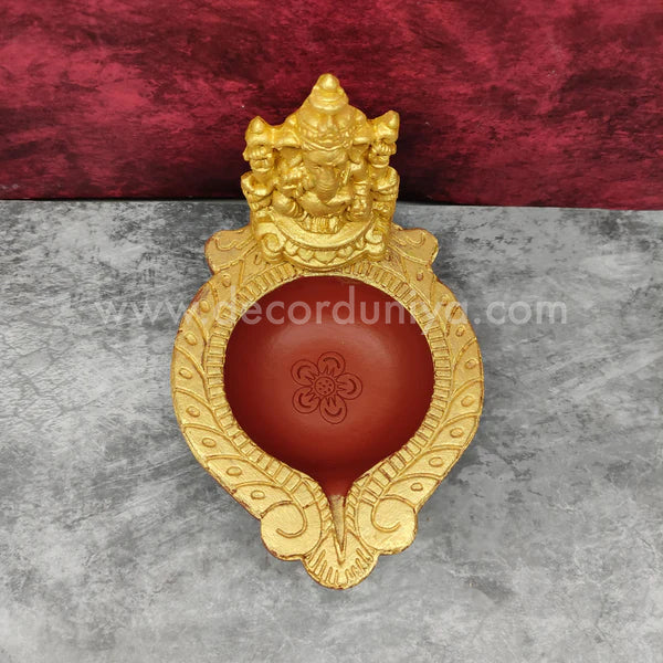 Clay Ganesha Vilakku - GV5