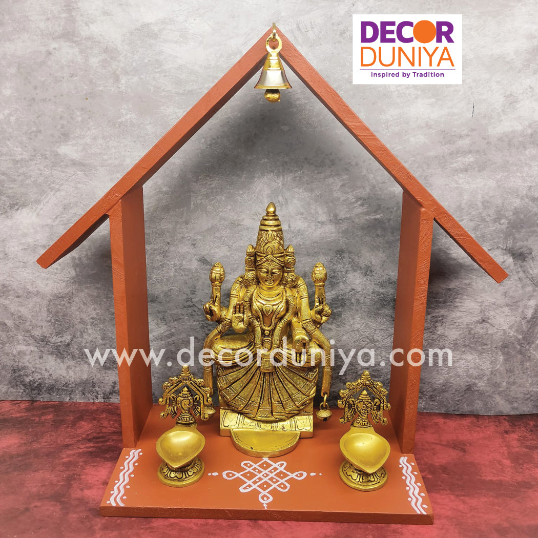 Thayar, Sangu Chakra Vilakku with House Shelf | Vilakku madam - HS17