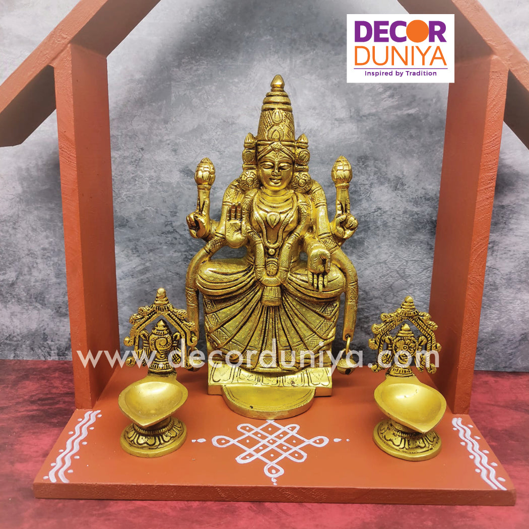 Thayar, Sangu Chakra Vilakku with House Shelf | Vilakku madam - HS17