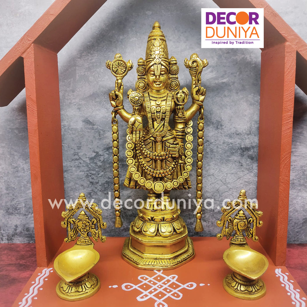 Perumal, Sangu Chakra Vilakku with House Shelf | Vilakku madam - HS18
