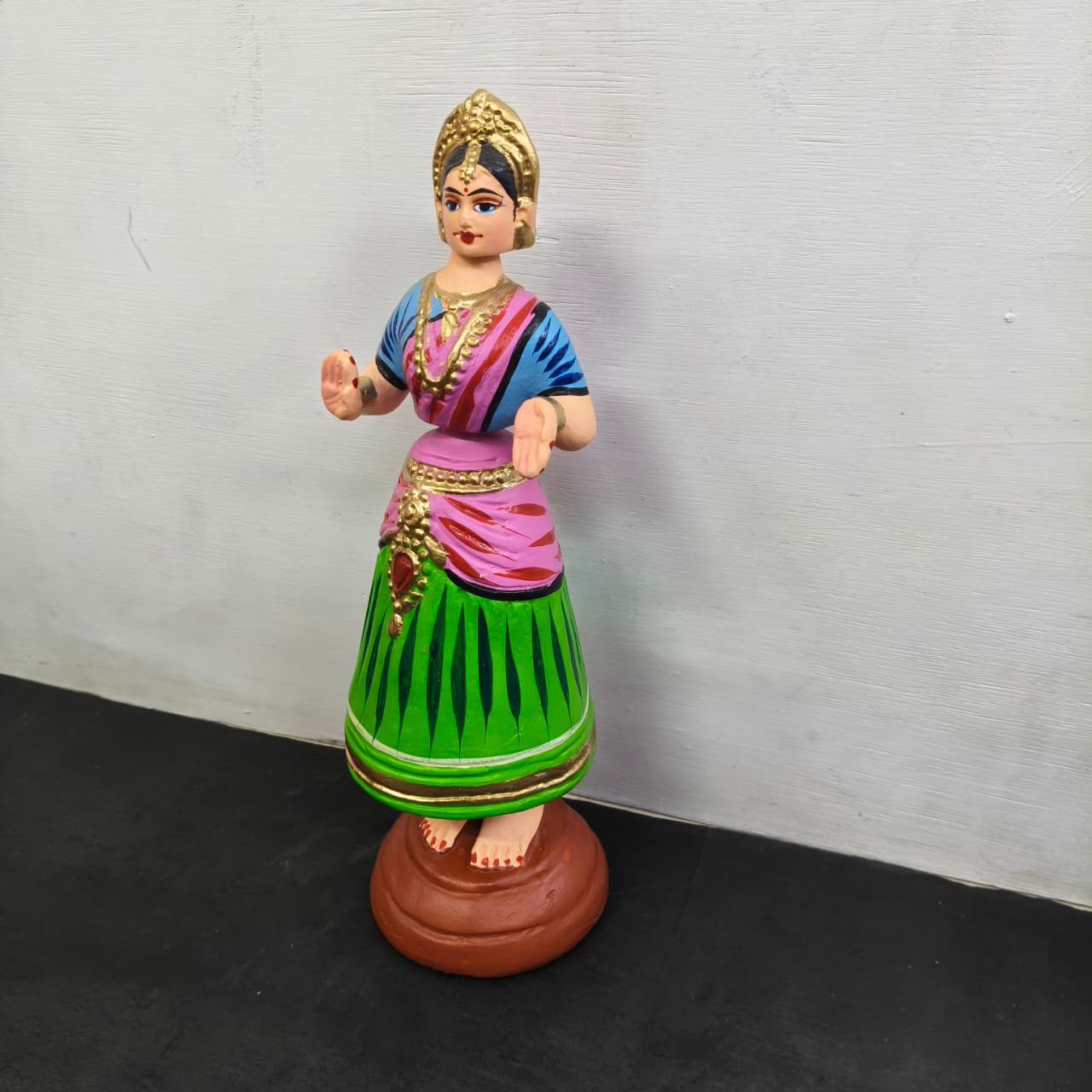 Thanjavur Dancing Doll - TD1152-PR