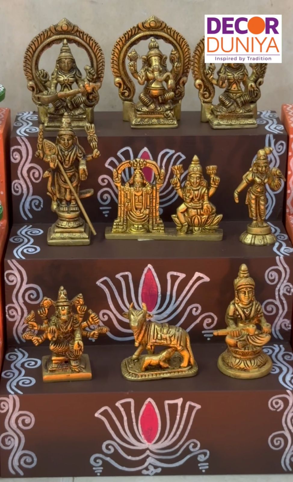 Brass Vigraham with 3 Step - Golu Padi - Vigraham Stand with 3 Step Diya Padi VS23-1
