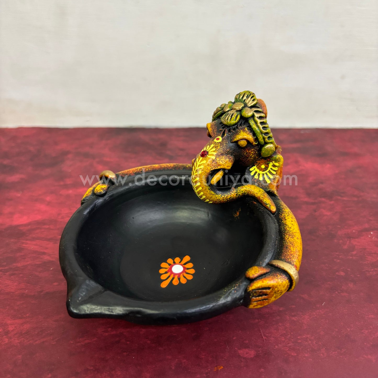 Ganesha Vilakku - VS1020