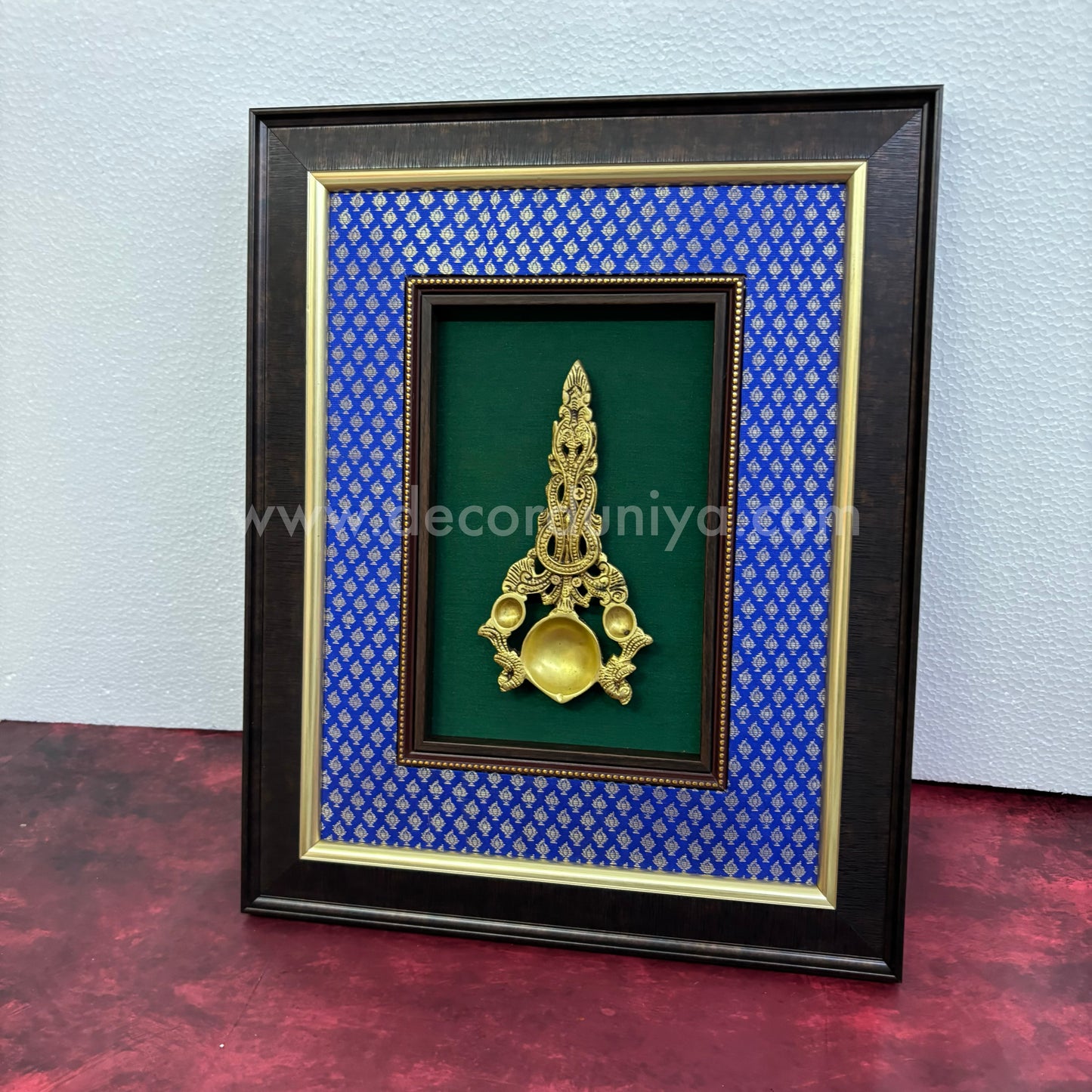 Brass Wall Hanging Frame - BH101