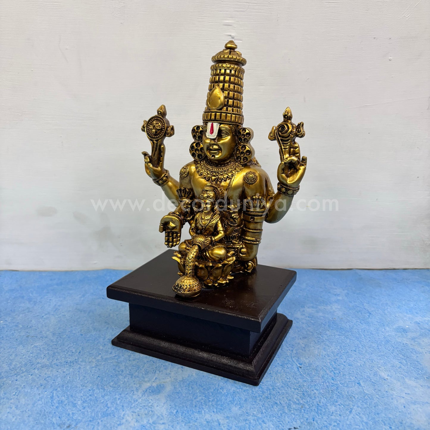 Perumal Mahalakshmi - SV33