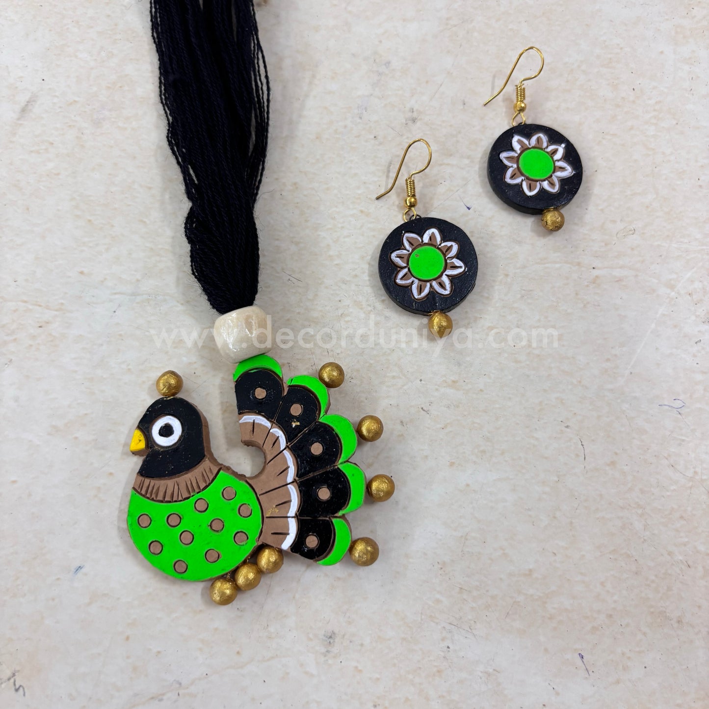 Exclusive Terracotta Jewellery Set With Intricate Design - CI1024