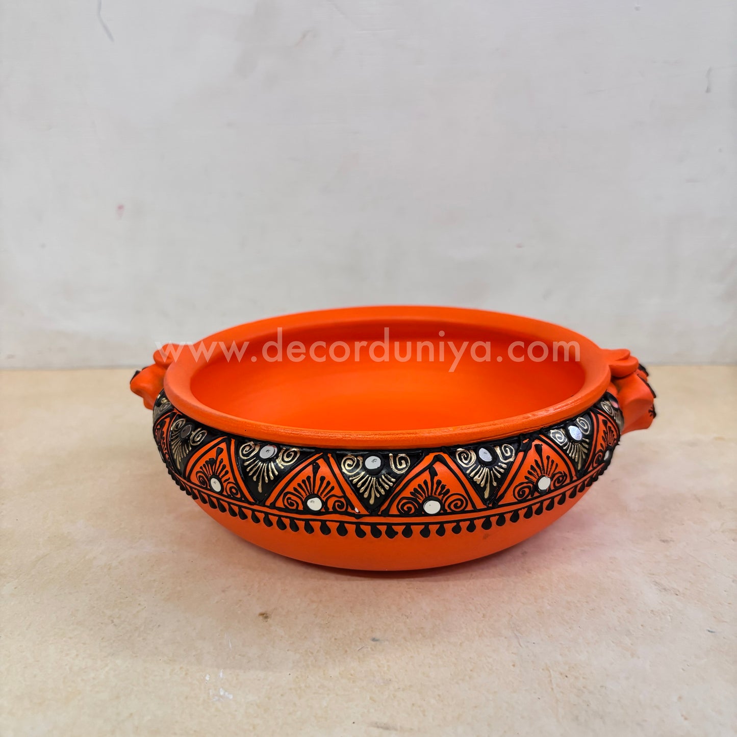 Hand Crafted Urili - VP116