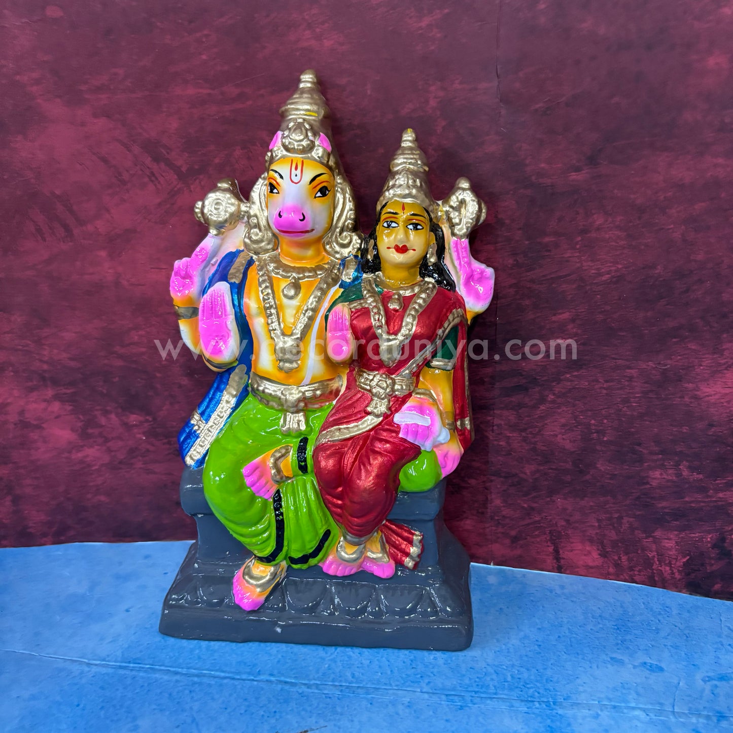 Lakshmi Hayagreevar - TK23