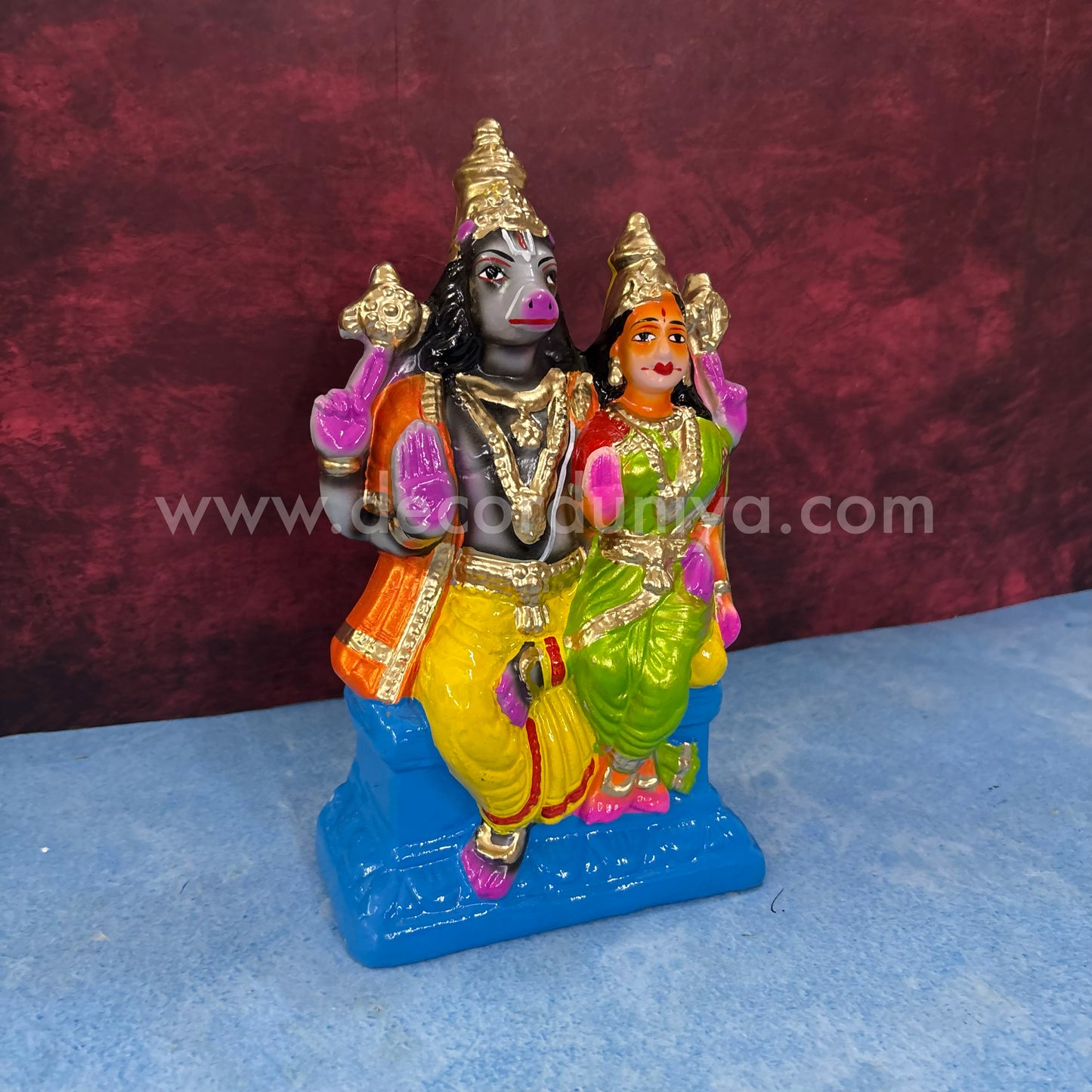 Lakshmi Varahar - TK707