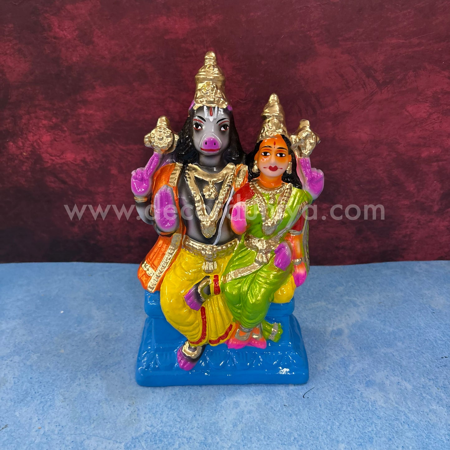 Lakshmi Varahar - TK707