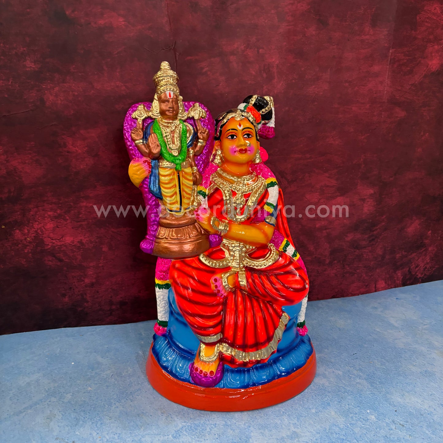 Andal Perumal - 6 inches - TK736