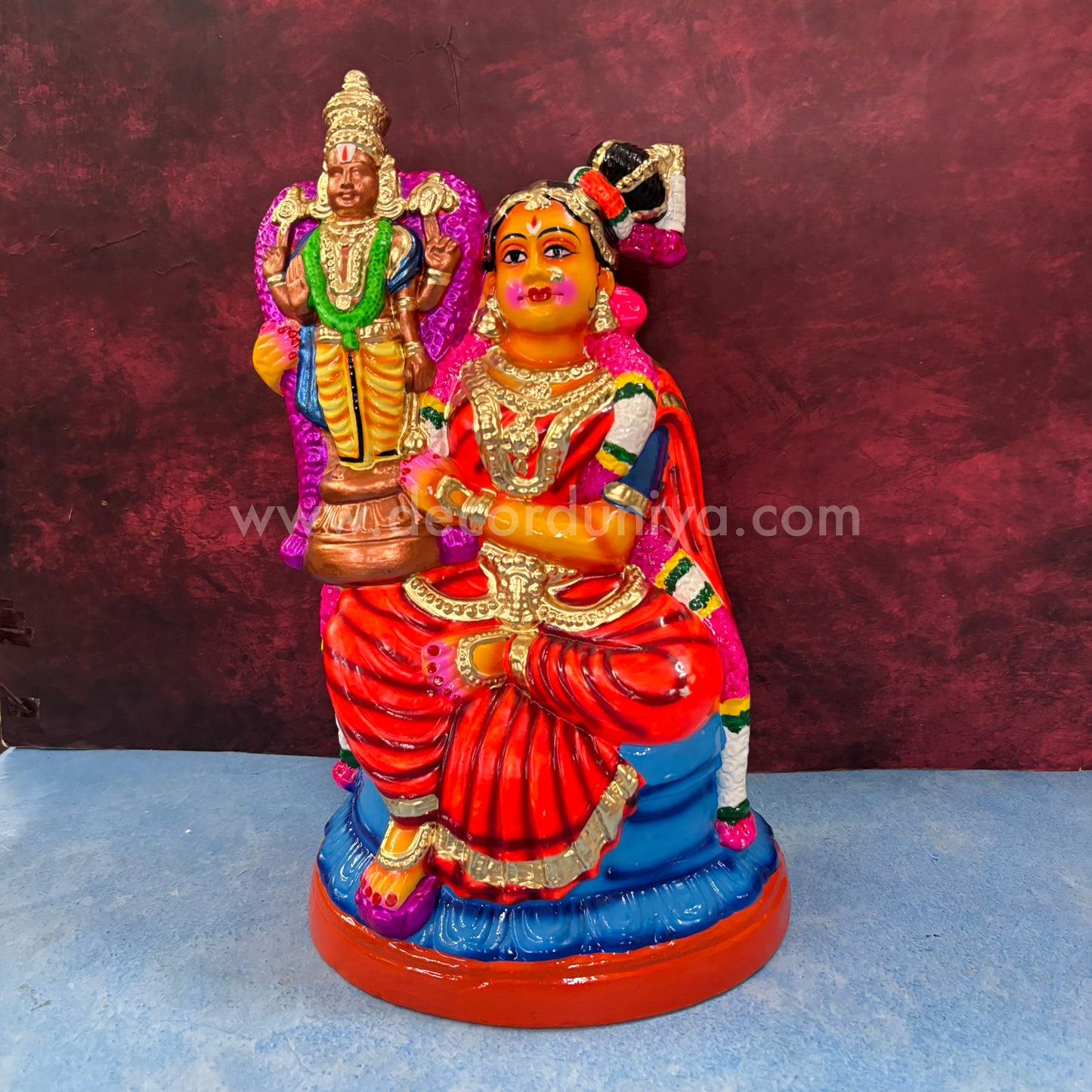 Andal Perumal - 6 inches - TK736