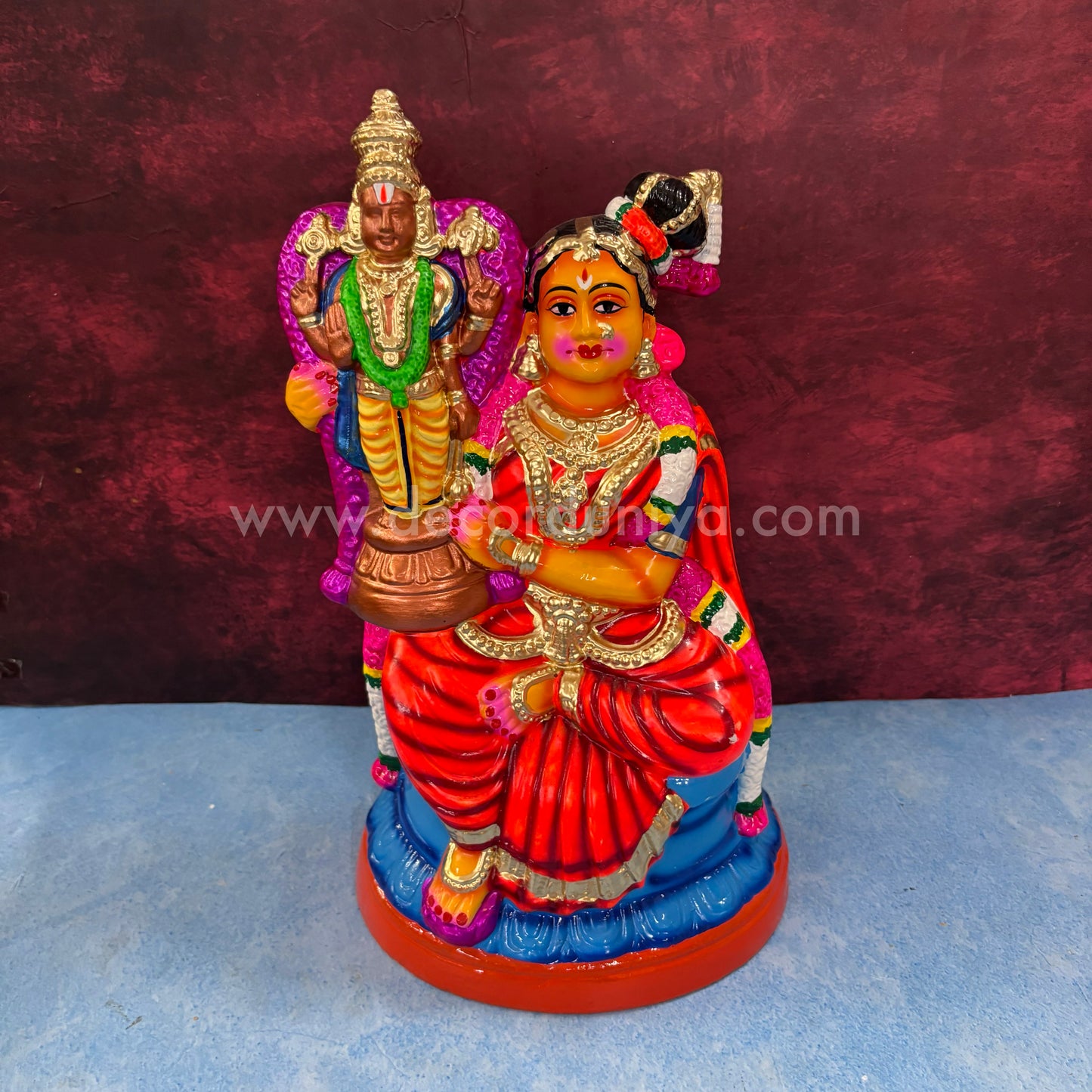 Andal Perumal - 6 inches - TK736