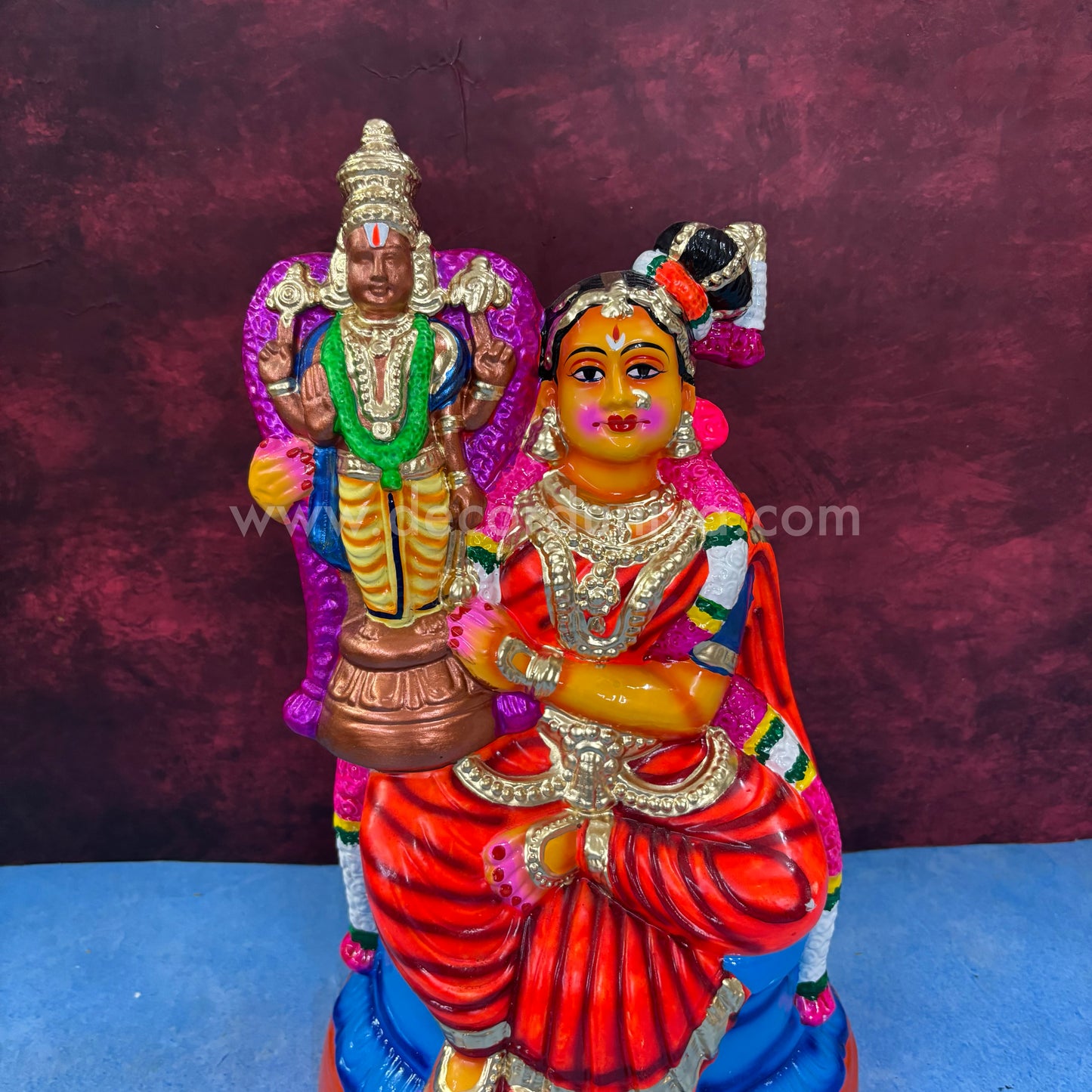 Andal Perumal - 6 inches - TK736