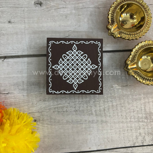 Wooden Kolam Manai - KM3DB-c
