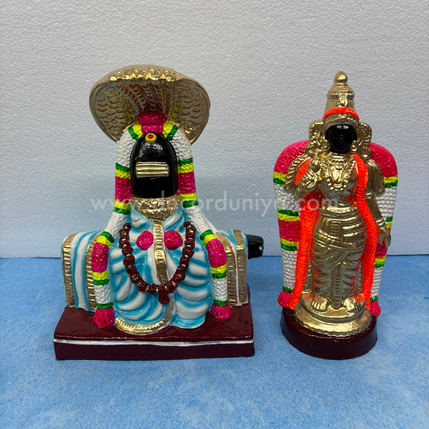 Nellaiappar Gandhimathi Amman Clay Golu Bommai Set | Decor Duniya Golu Dolls | Navaratri Golu Bommai - TK59