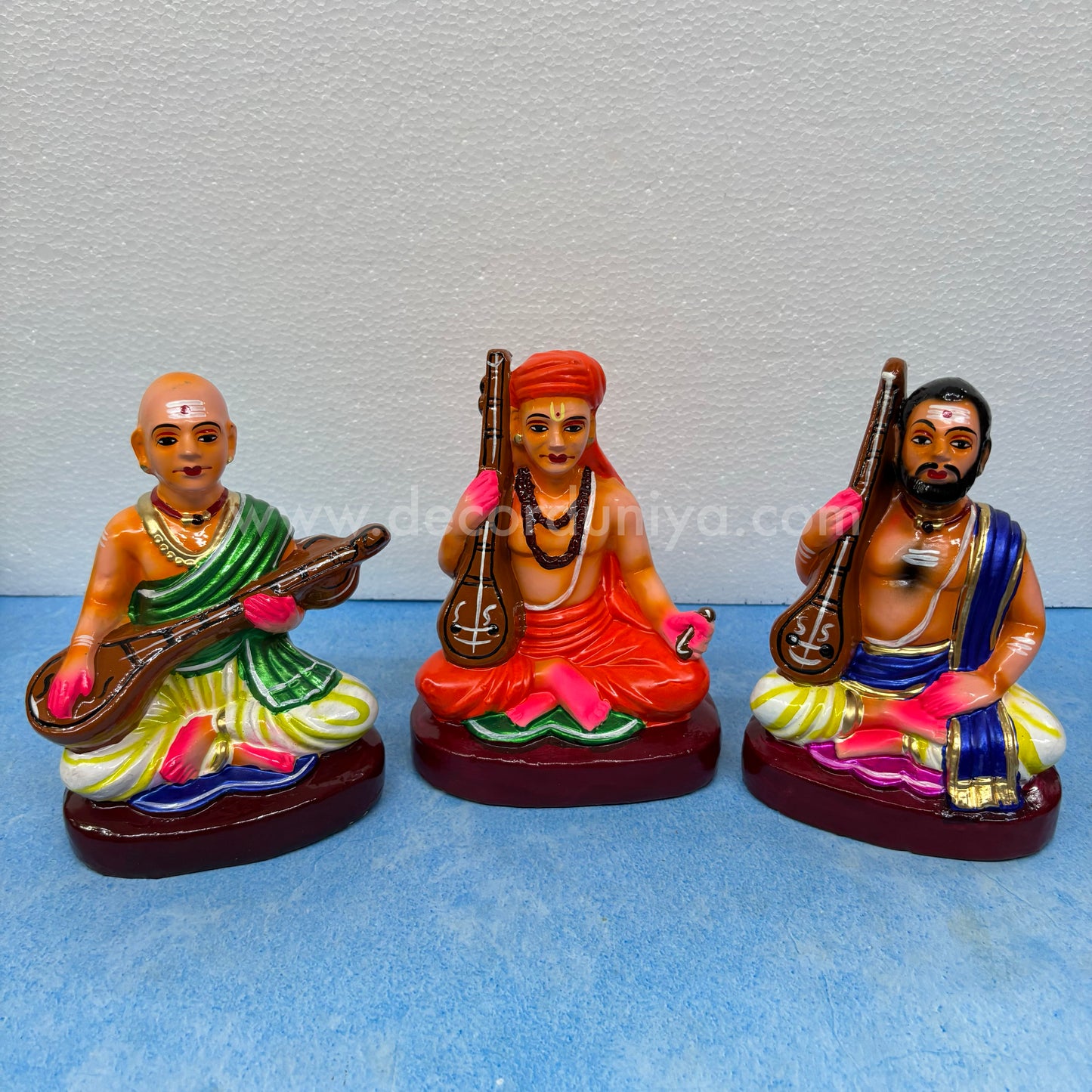 Sangeetha Mummoorthigal Clay Golu Bommai Set | Decor Duniya Golu Dolls | Navaratri Golu Bommai - TK58