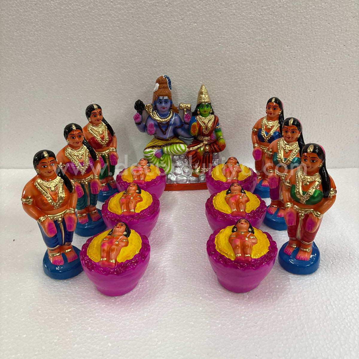 Karthigai Pengal Clay Golu Doll Set | Navaratri Golu Bommai & Pooja Décor – TKS15