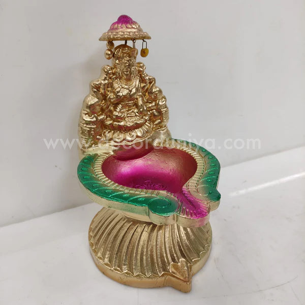 Lakshmi Vilakku - LCL004