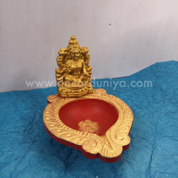Clay Lakshmi Vilakku - LV1