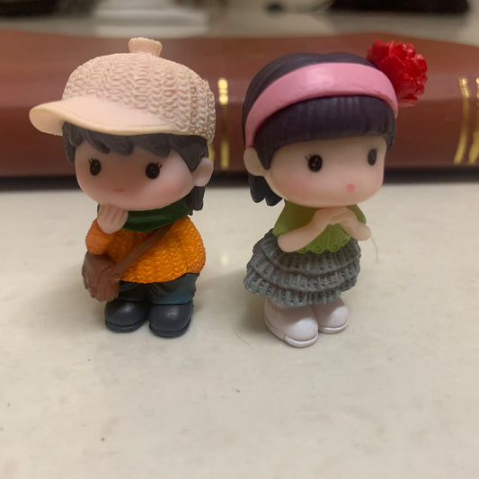 Boy and Girl Miniature-M141