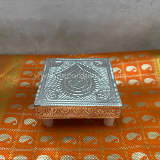 Wooden Meenakari Manai - MN102