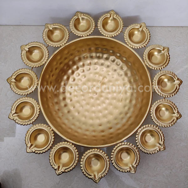 Metal Urili Lamp Gold Finish 15 Lamps - MUL004