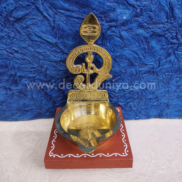 Om Vilakku with Manai - OMV1