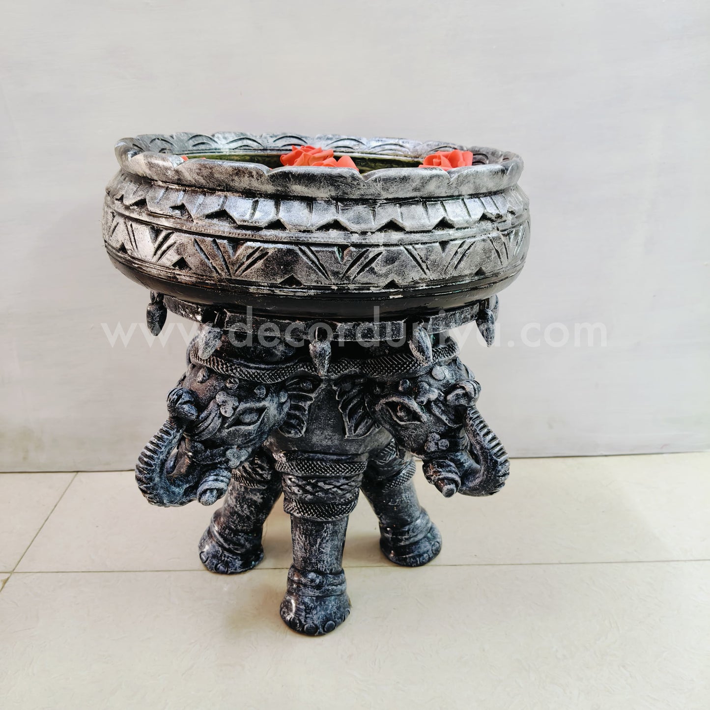 Handcrafted clay Urili and stand - CU2