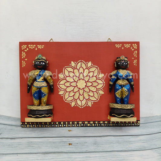 Wooden Wall Decor with Marapachi Dolls - MD09