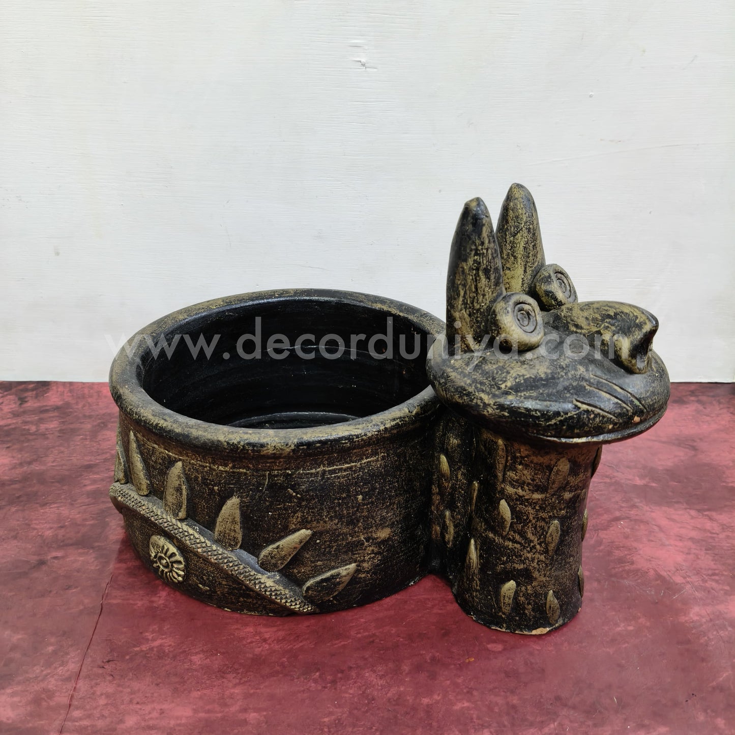 Terracotta Snail Planter - TRP6