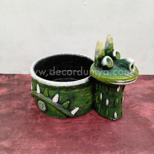 Terracotta snail Planter - TRP5