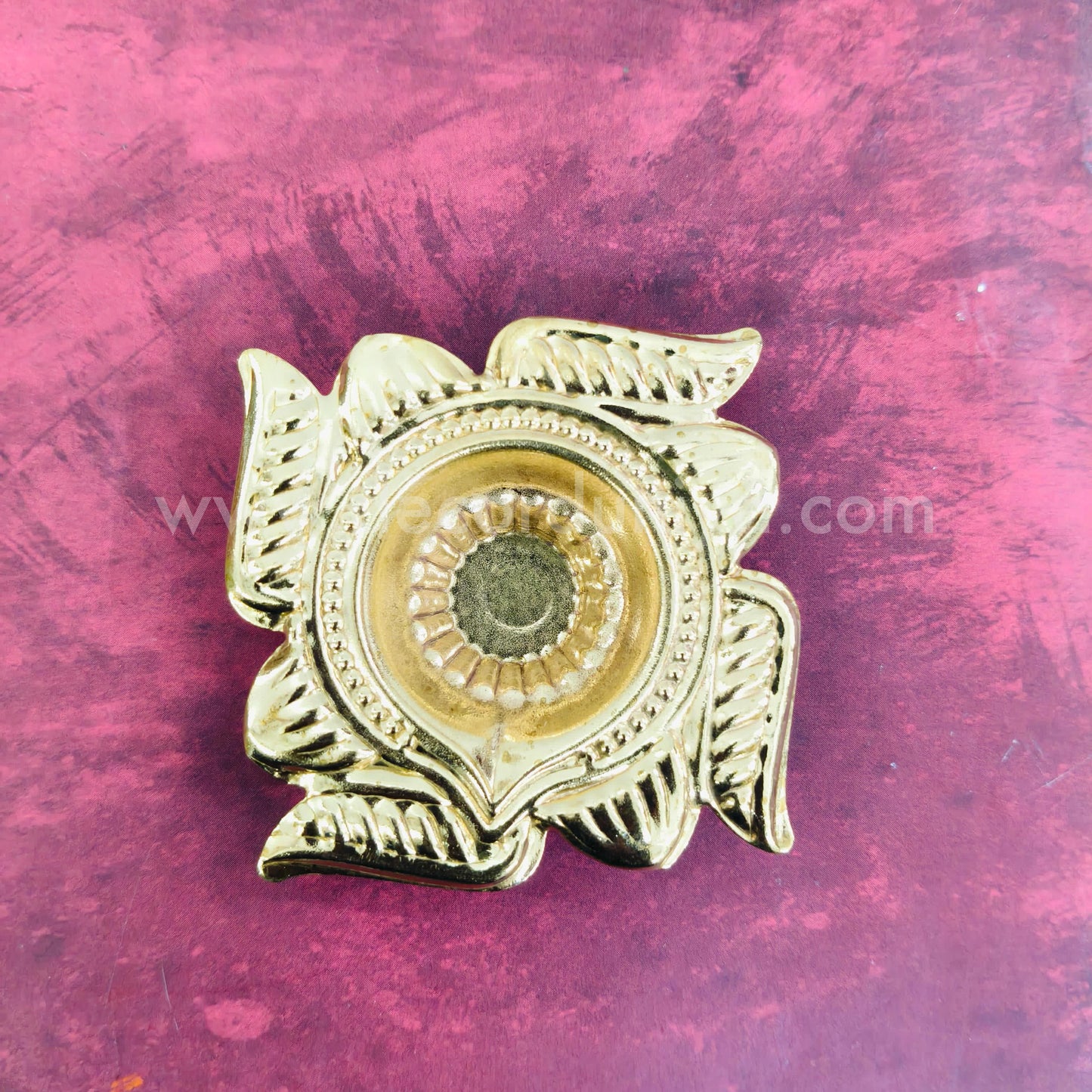 Brass Swastik Vilakku | Set of 6 Pcs - SB33