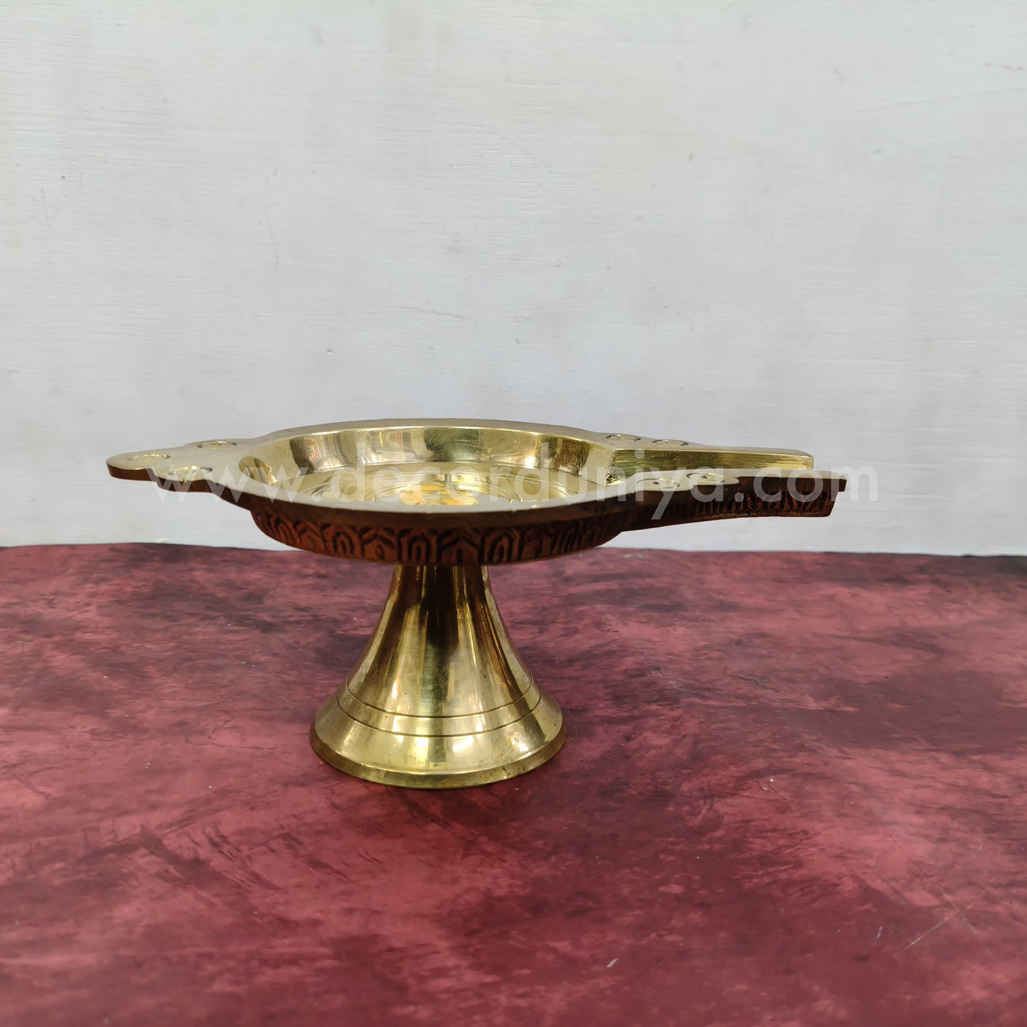 Abhishekam Peetam - 7 inches - RB40-PR