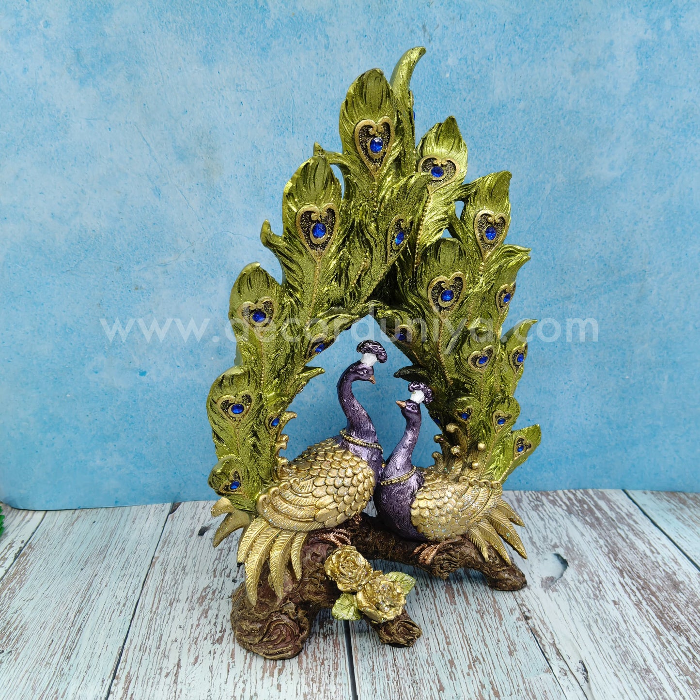Peacock - GN1