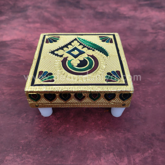 Wooden Meenakari Manai | Metallic Gold - MN107