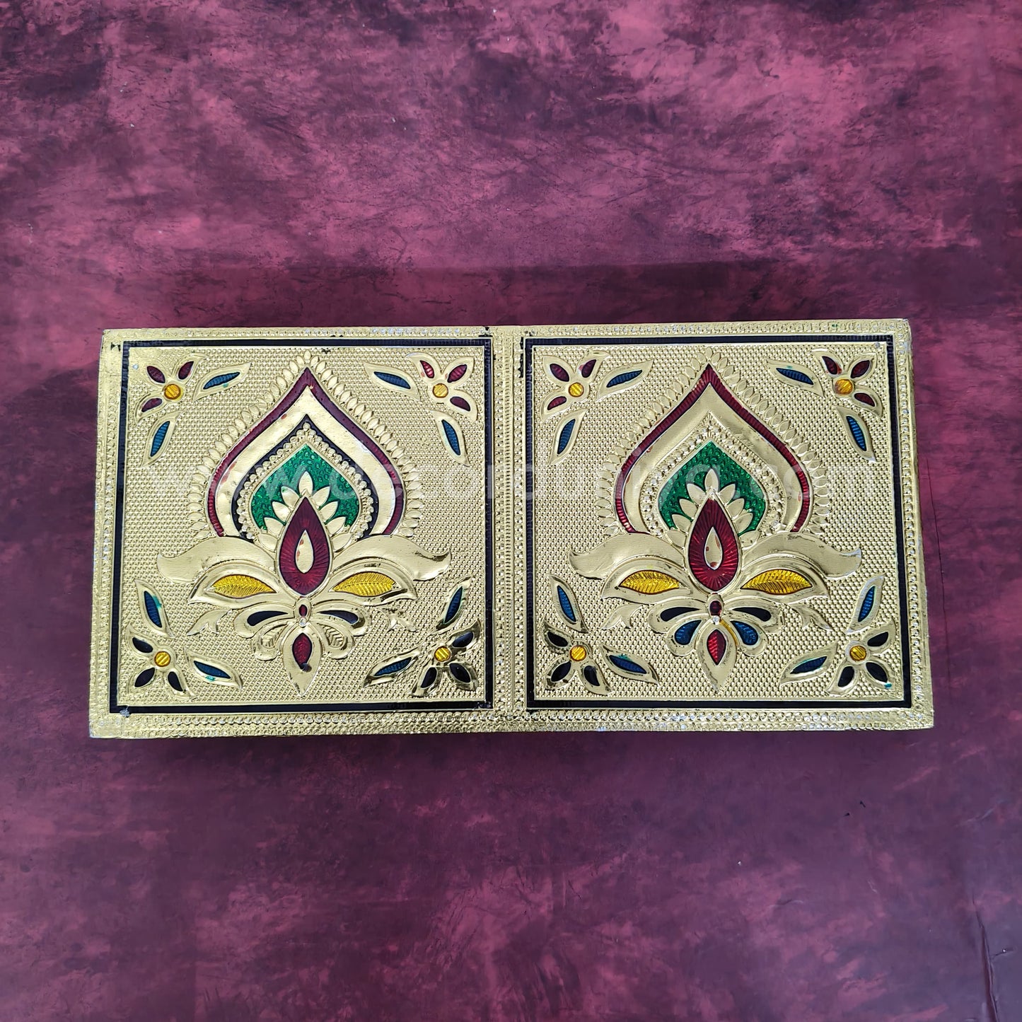 Wooden Meenakari Manai | Metalic Gold - MN113