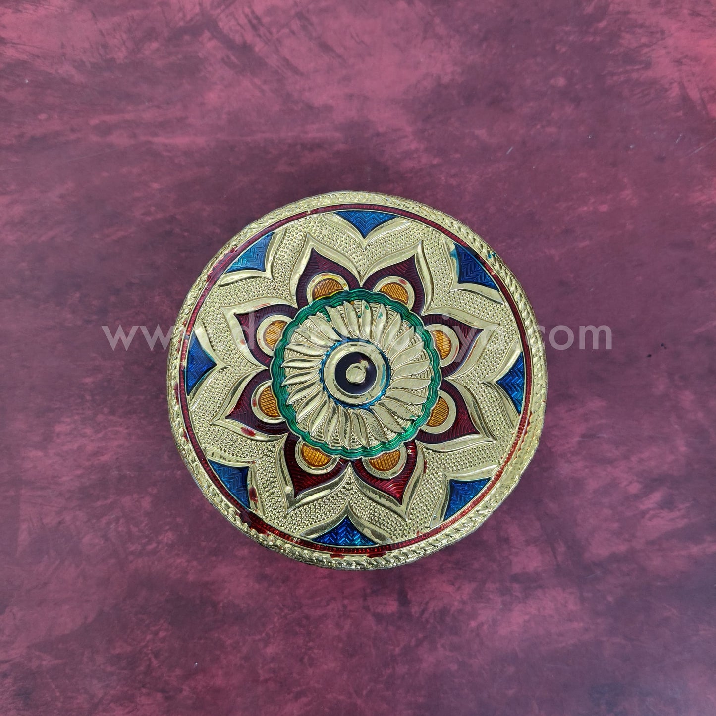 Wooden Meenakari Manai | Metalic Gold - MN114
