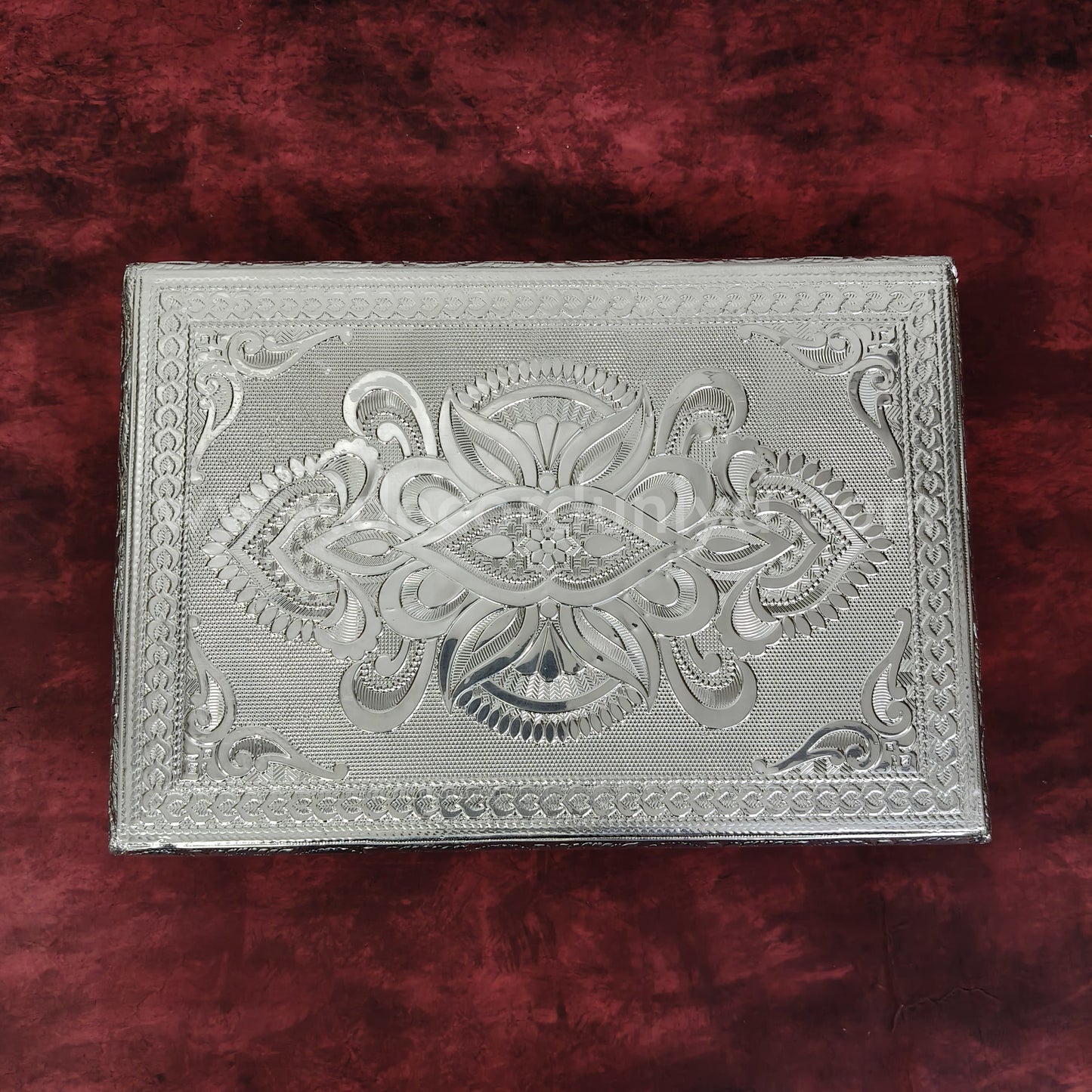 Wooden Meenakari Manai | Silver - MN123
