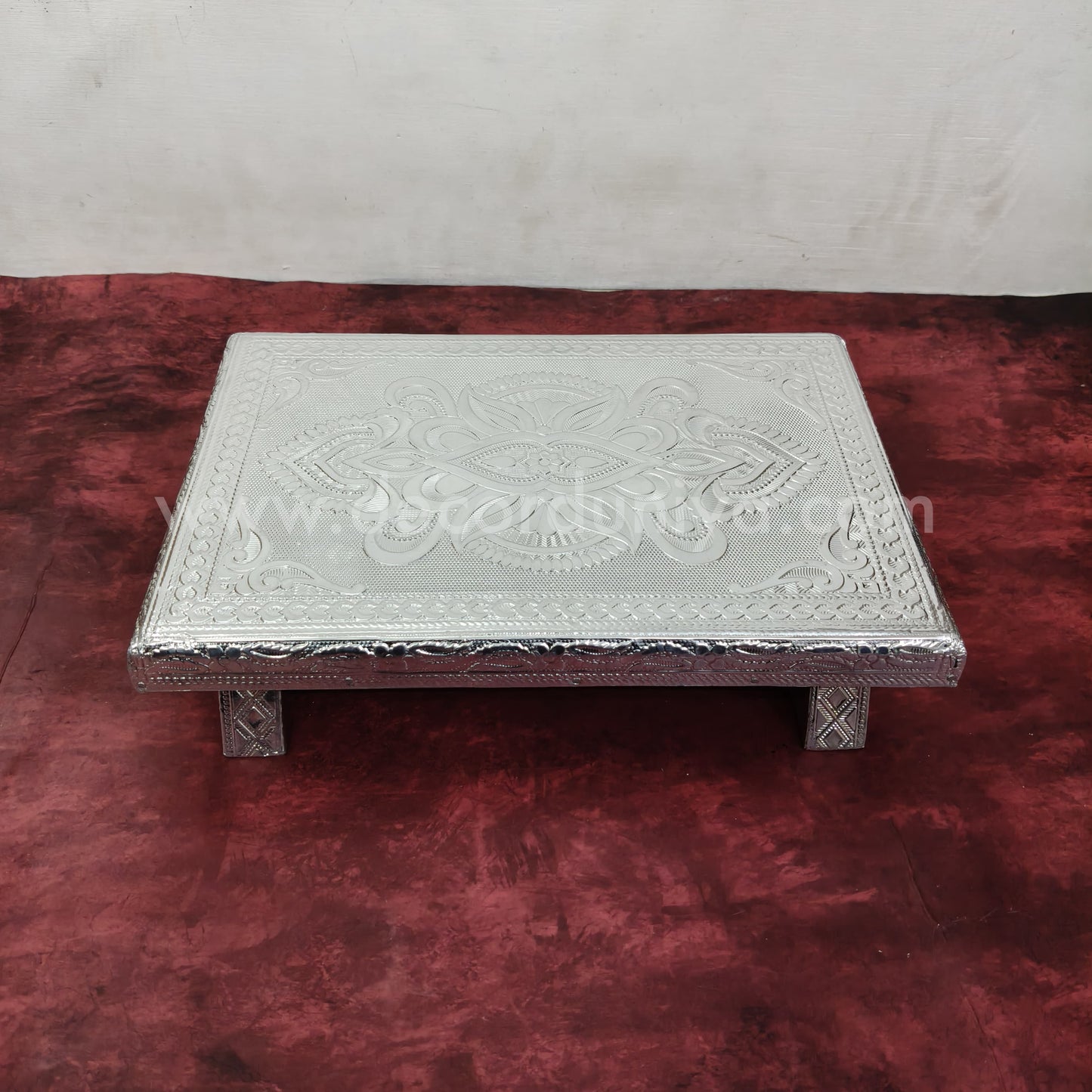 Wooden Meenakari Manai | Silver - MN123