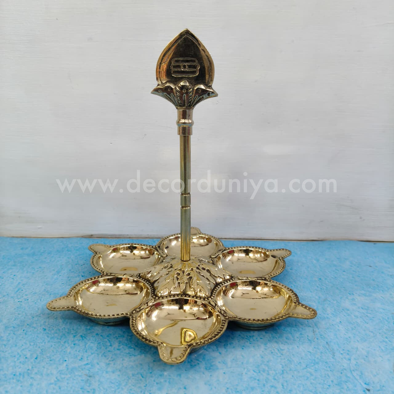 Arumugam Vel Vilakku - RB101